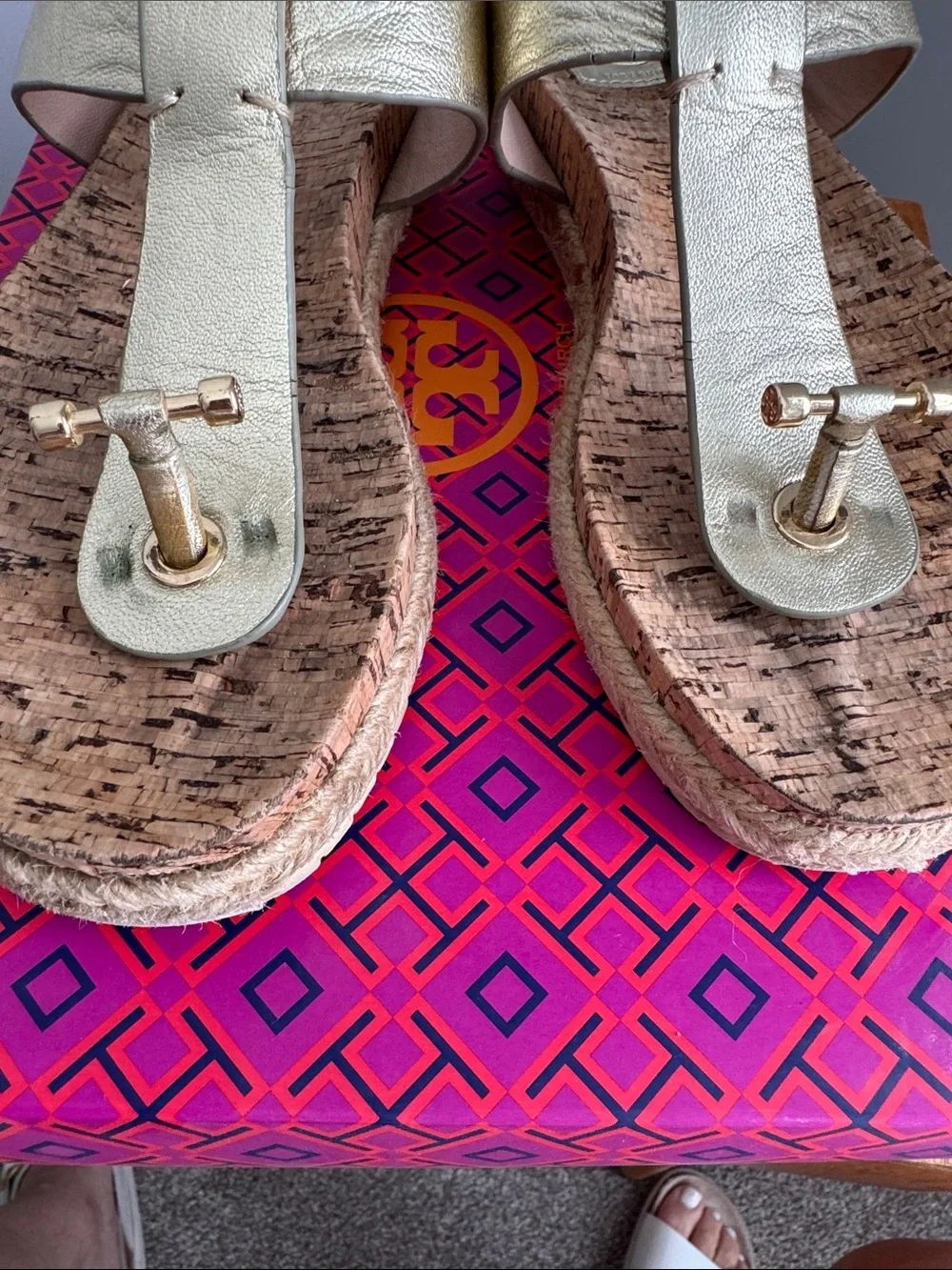 Tory Burch Armando Leather Cork Footbed Flat Thong - Gold, Size 8